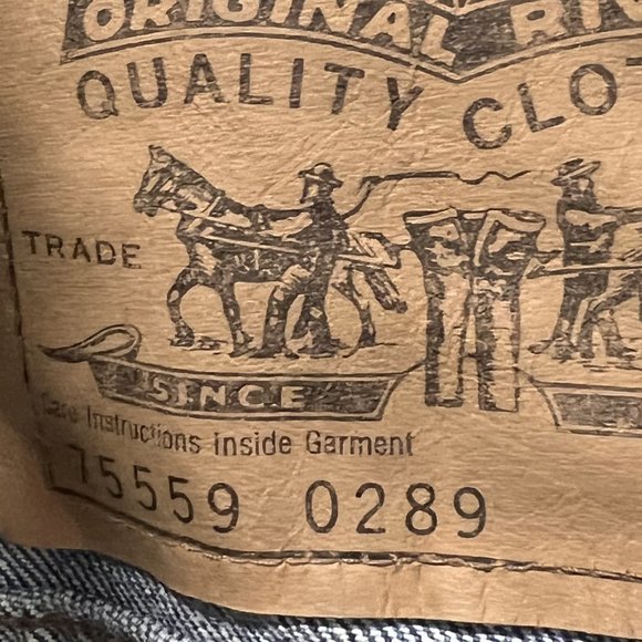 Vintage Levi's denim jacket with leather collar men's size L - Picture 8 of 14